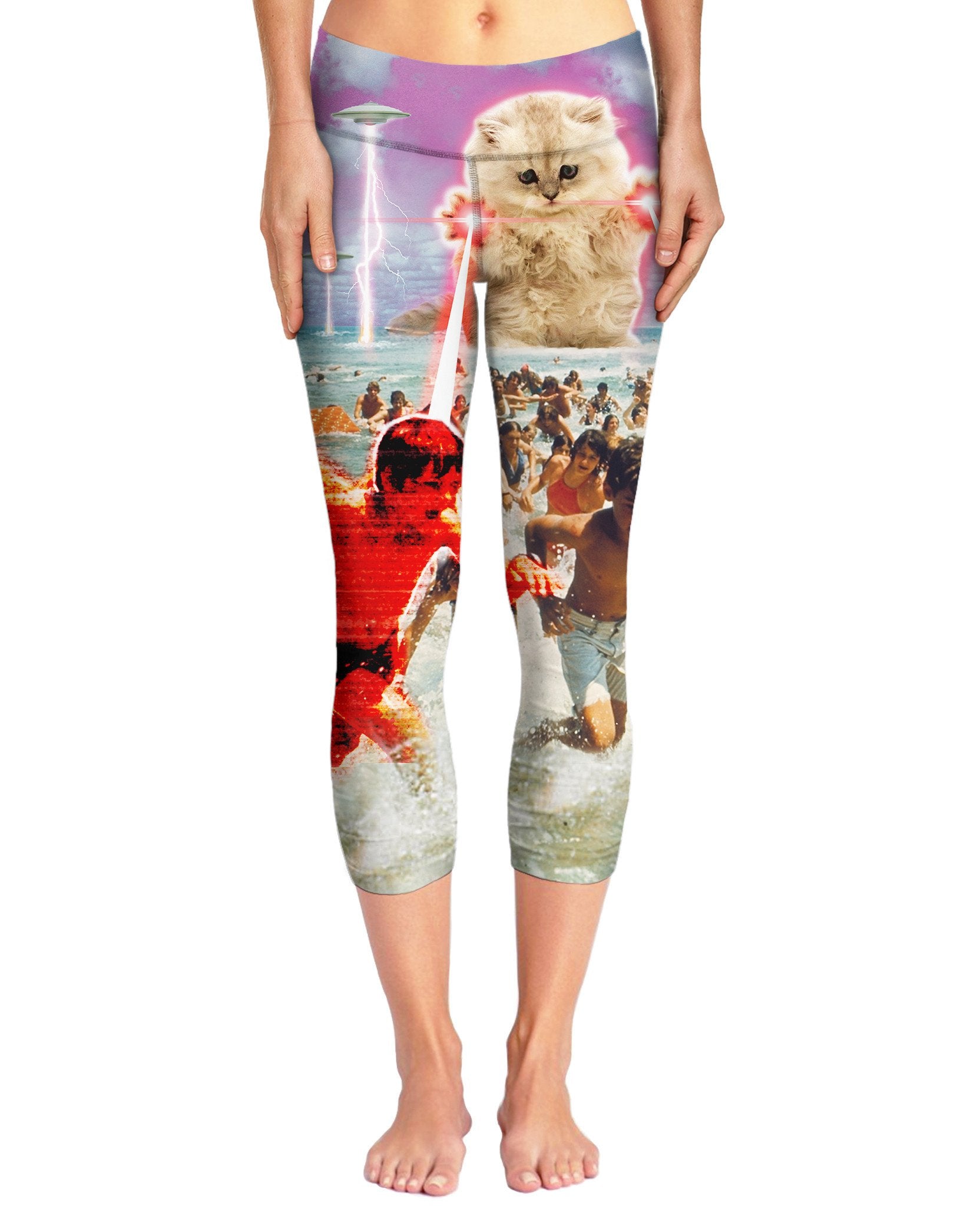 The Kitten No One Loved Capri Yoga Pants